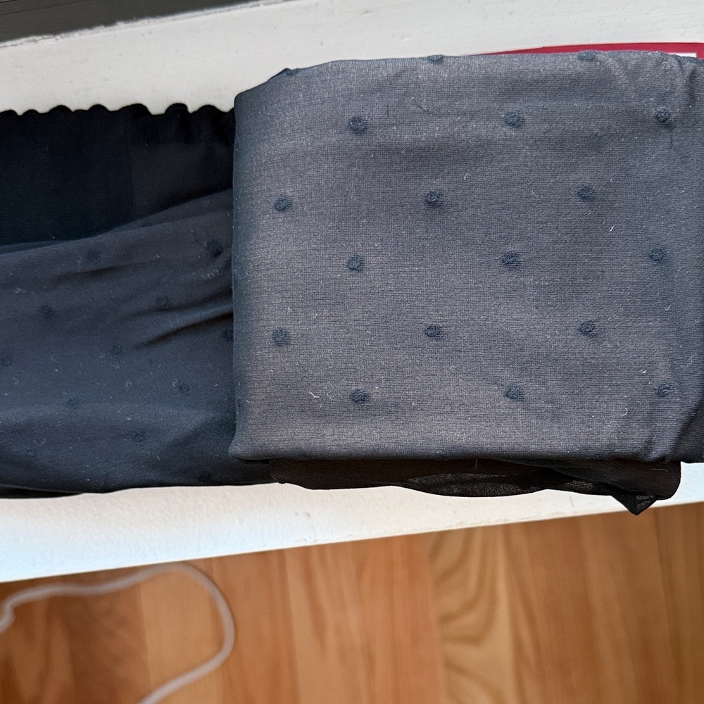 NWT Calzedonia Black Thermal Sheer Look Tights - Picture 6 of 6